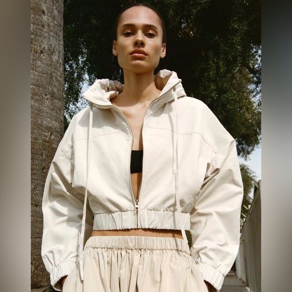 ZARA Cropped Hooded Jacket, Cream, S - Picture 3 of 10